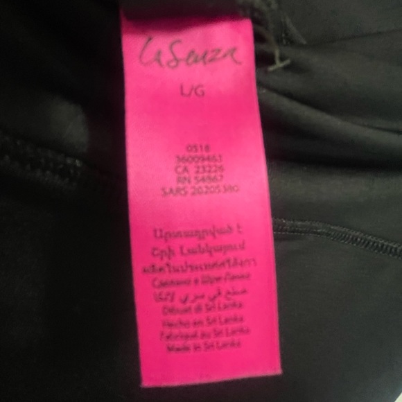 La Senza, athletic legging for women1 - Picture 6 of 9